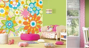 Belajar memilih wallpaper yang tepat untuk kamar gadis remaja